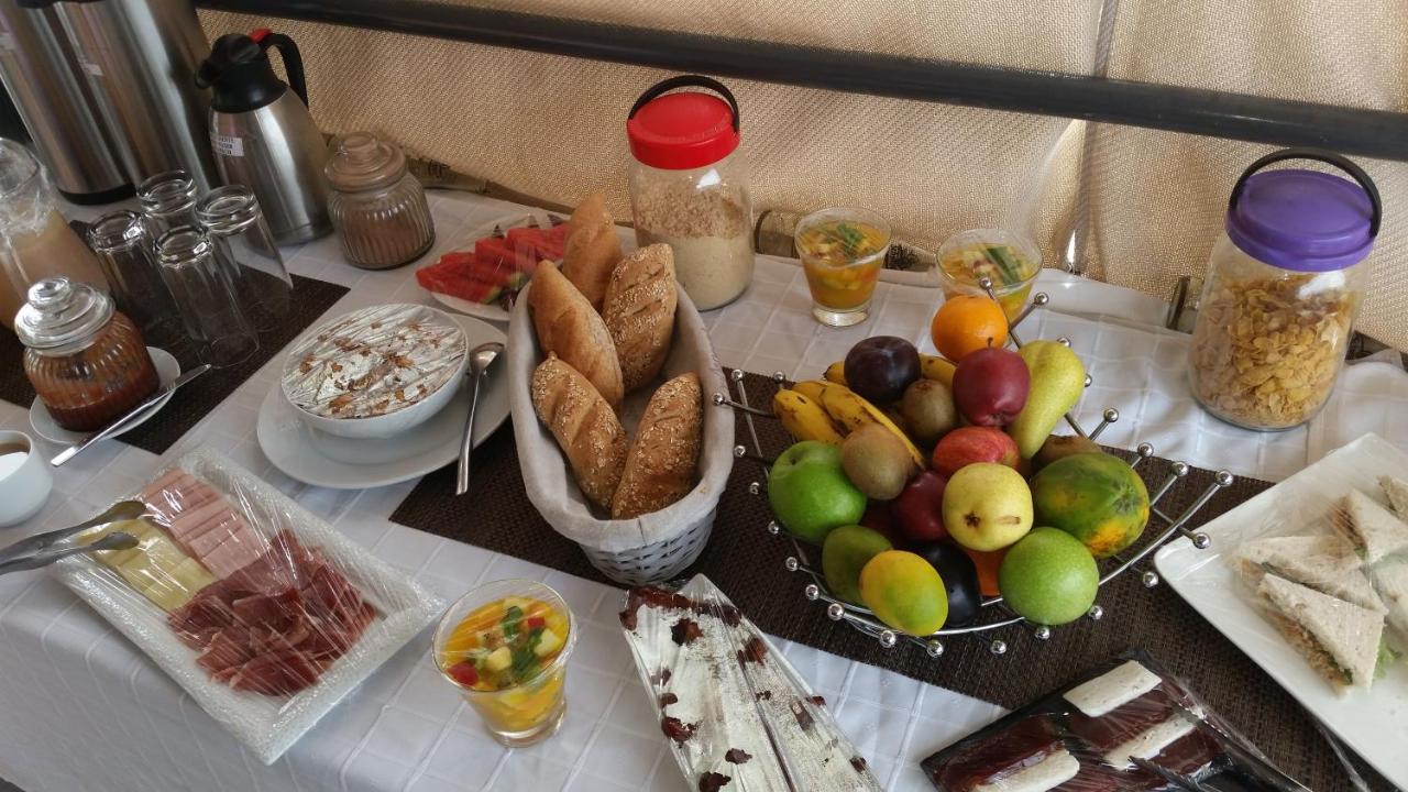 Vivi Hotel Praia Zewnętrze zdjęcie